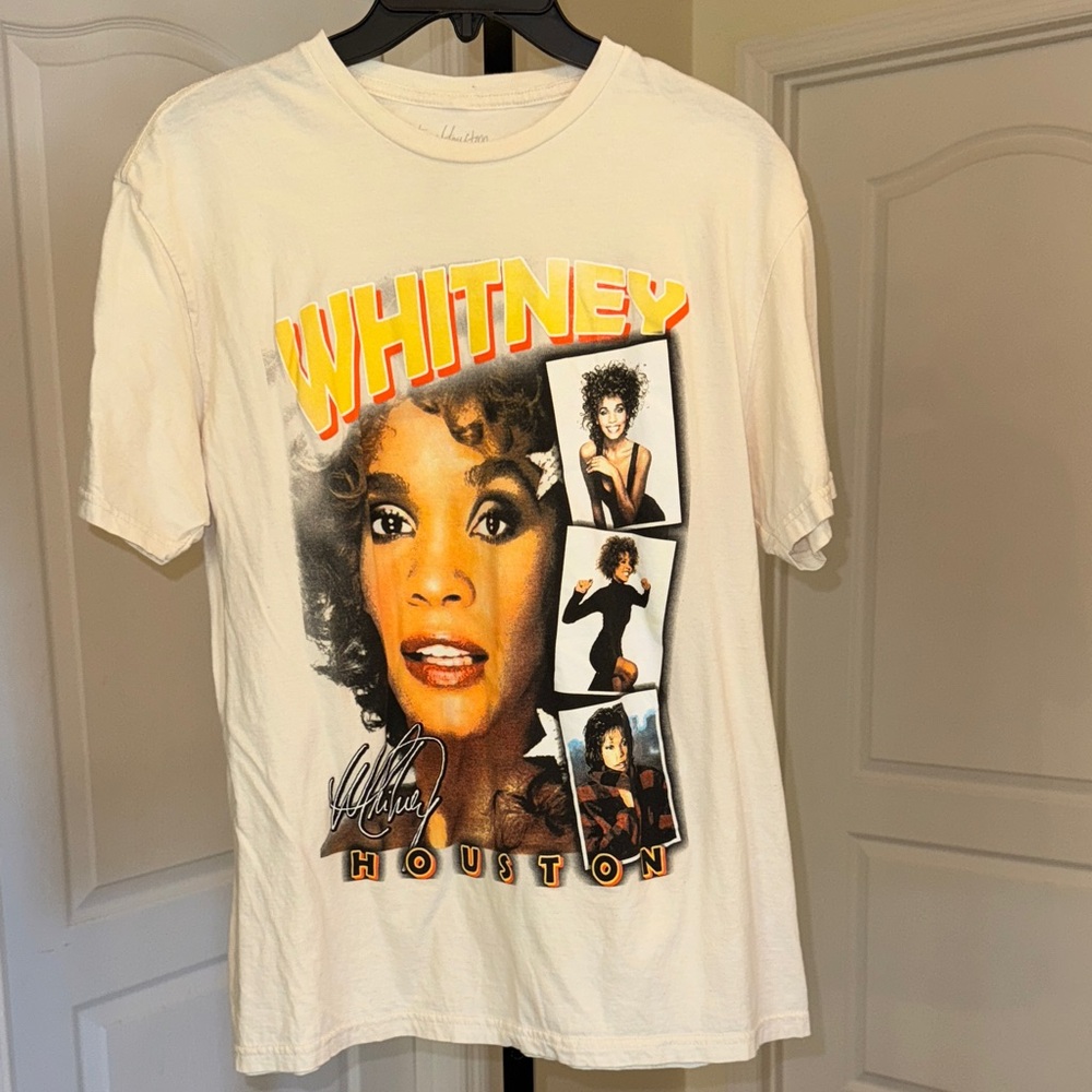 Whitney Houston T-Shirt - Size L